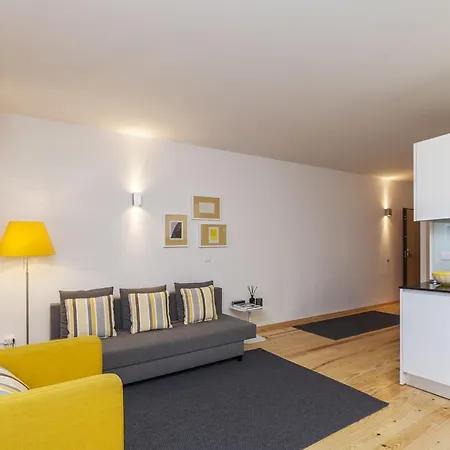Bo - Almada Apartamento Oporto
